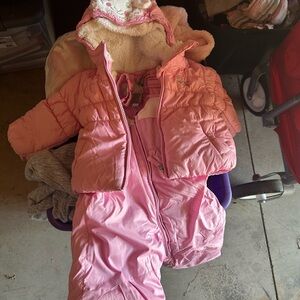 ZX snow suit jacket and snow pants size 18 months worn a couple times